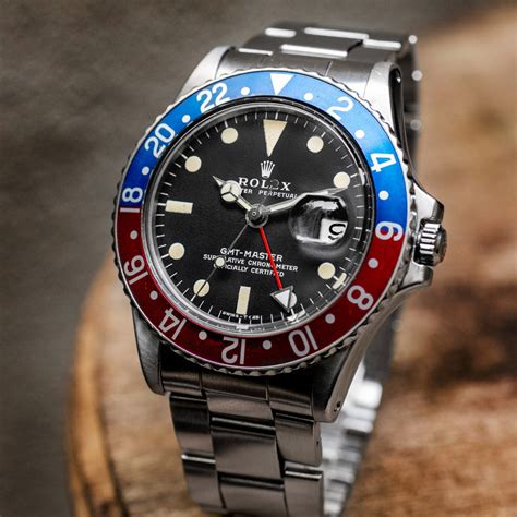 how long was rolex gmtmaster produced|Rolex GMT Master 1675 history.